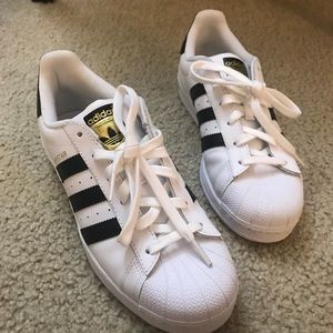 ADIDAS Superstar White